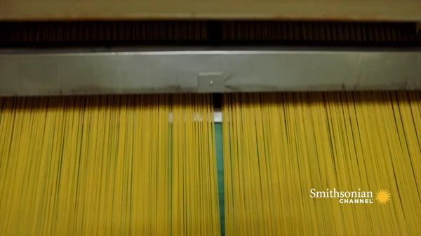 Preview thumbnail for This Machine Creates a Mesmerizing Waterfall of Pasta